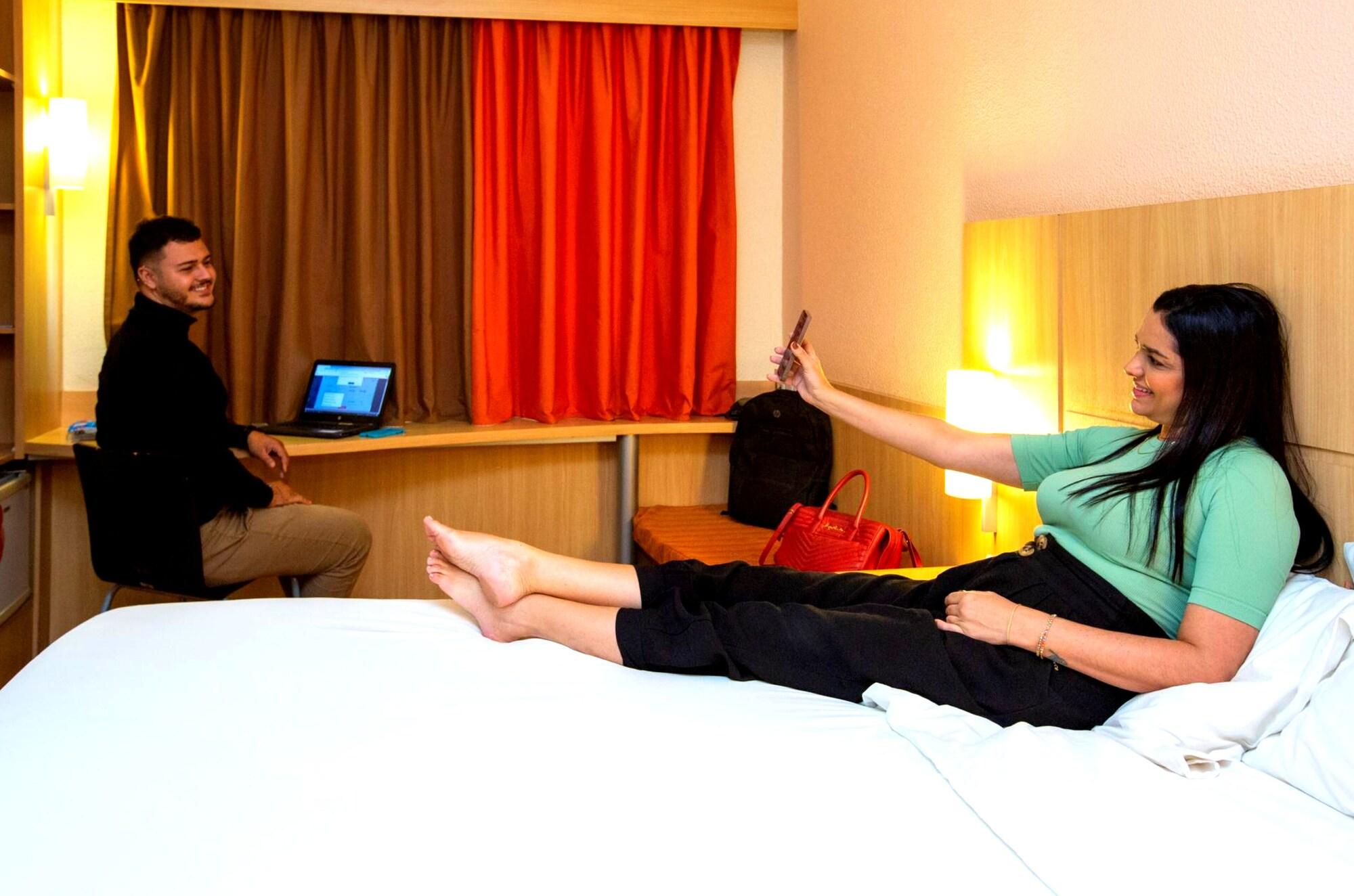 Ibis Vitoria Praia Do Canto Zewnętrze zdjęcie